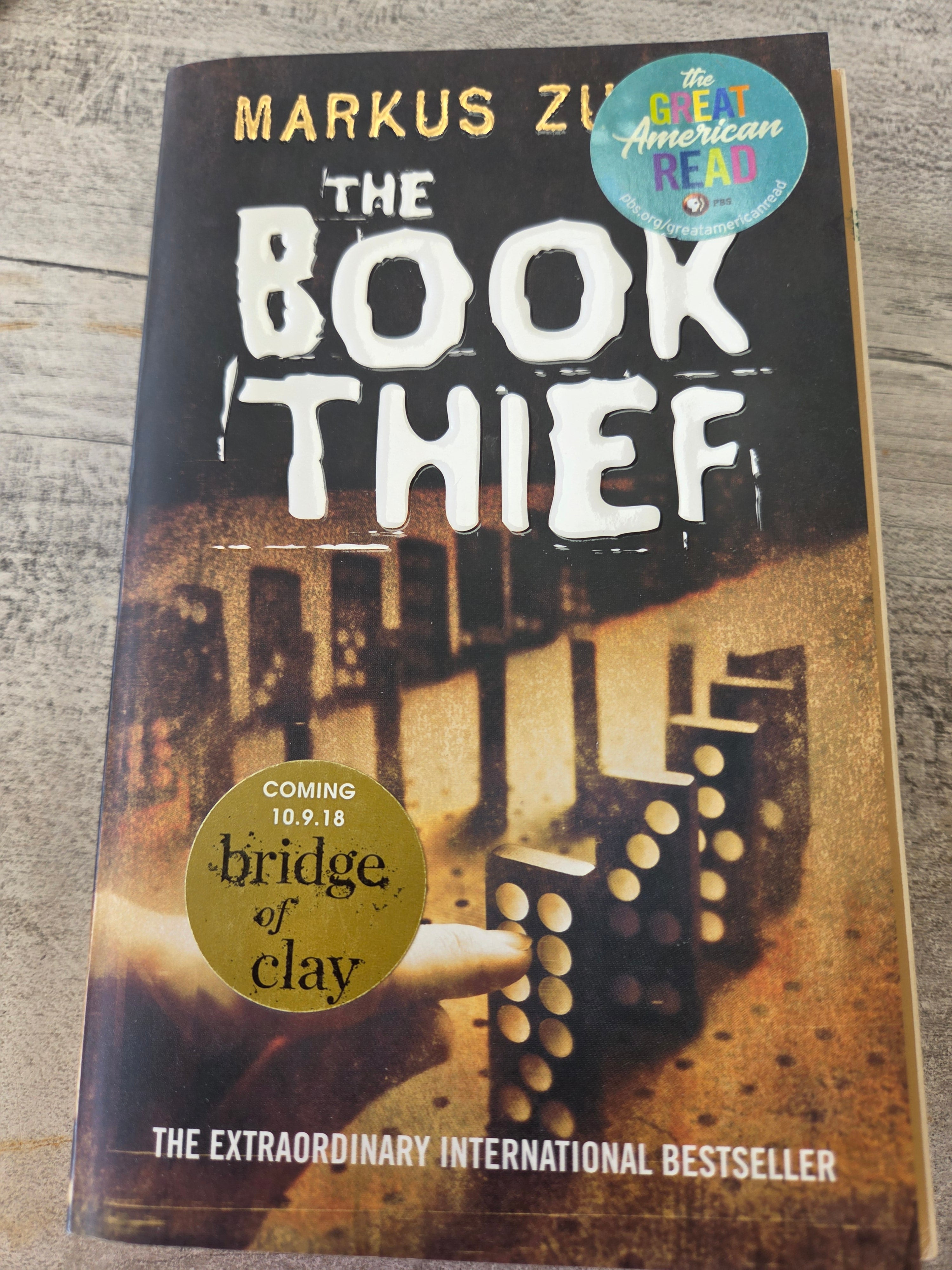 The Book Thief by Mark Zusak (Used) (Good)